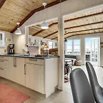 Cozy In With House Sea View