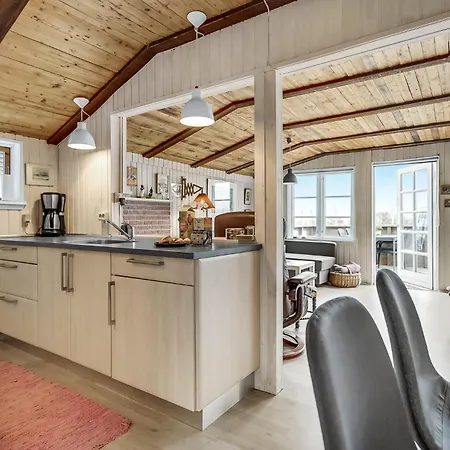 Cozy In With House Sea View
