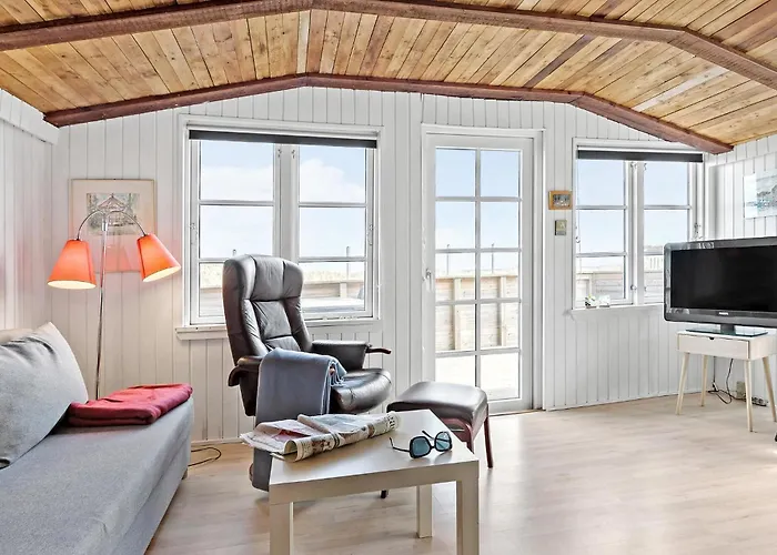 Cozy In With House Sea View Hébergement de vacances *
